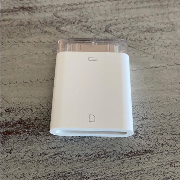 Apple IPad 3 Camera Connection Kit​​​​​​​​ - Picture 7 of 7